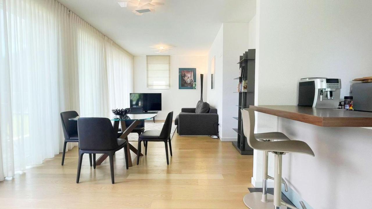 Lake View Apartment Argegno Luaran gambar
