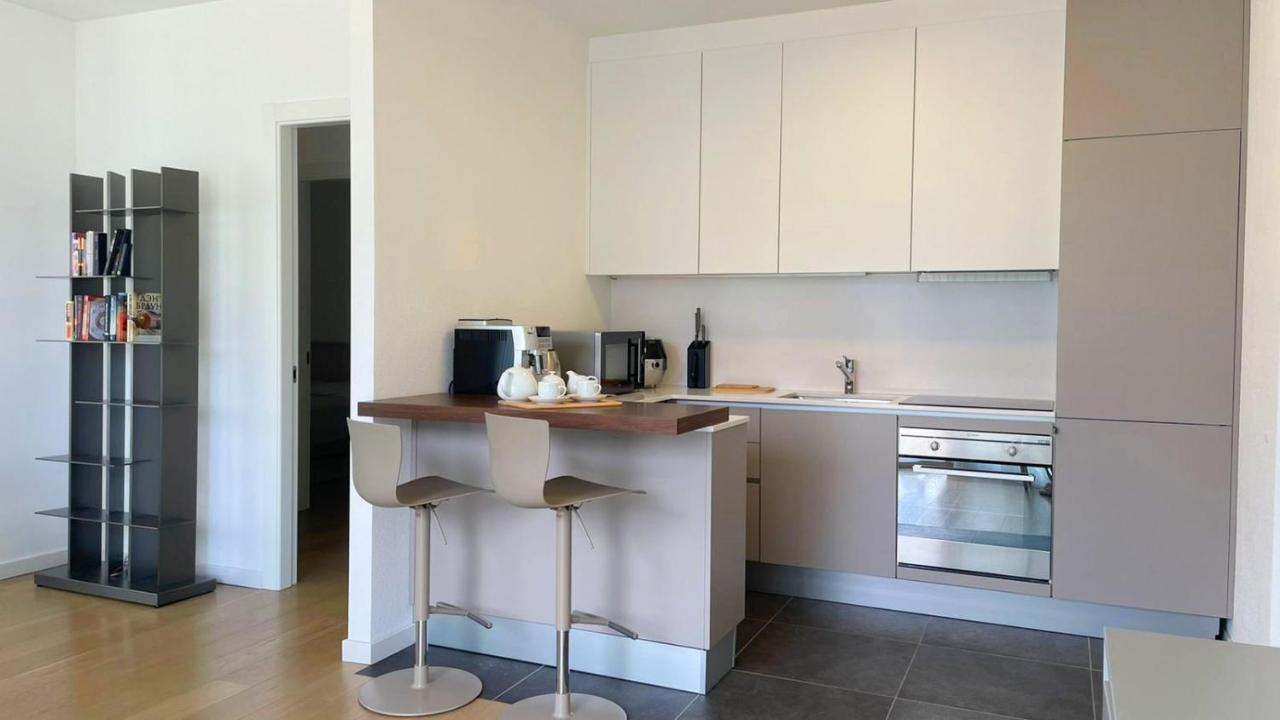 Lake View Apartment Argegno Luaran gambar